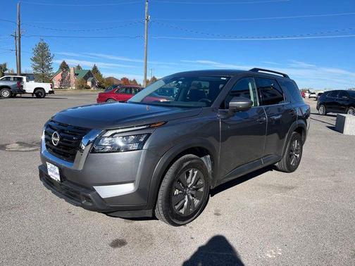 2024 Nissan Pathfinder SV 4WD