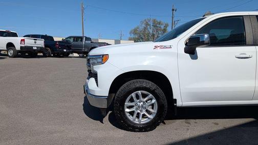 Summit White 2023 Chevrolet Silverado 1500 LT