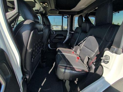 Bright White Clearcoat 2019 Jeep Wrangler Unlimited Rubicon
