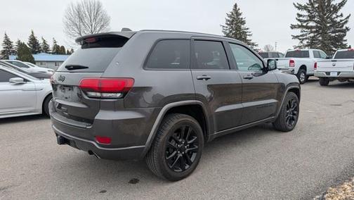 2017 Jeep Grand Cherokee Altitude