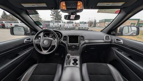 2017 Jeep Grand Cherokee Altitude