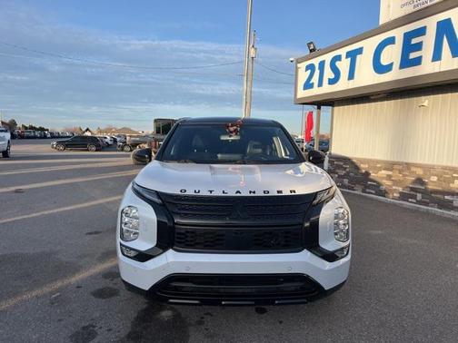 2023 Mitsubishi Outlander SE Black Edition S-AWC