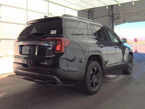 2021 GMC Acadia AWD AT4