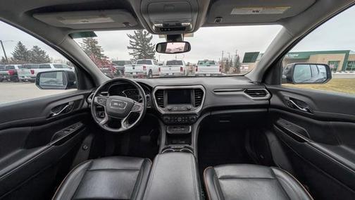 2021 GMC Acadia AWD AT4