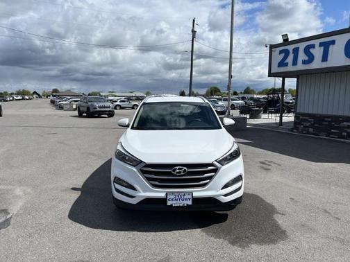 2017 Hyundai TUCSON SE Plus