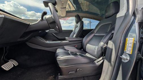 Gray 2022 Tesla Model Y Performance Dual Motor All-Wheel Drive