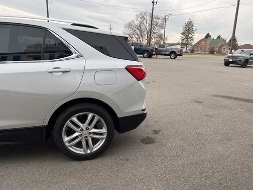 2021 Chevrolet Equinox Premier w/1LZ