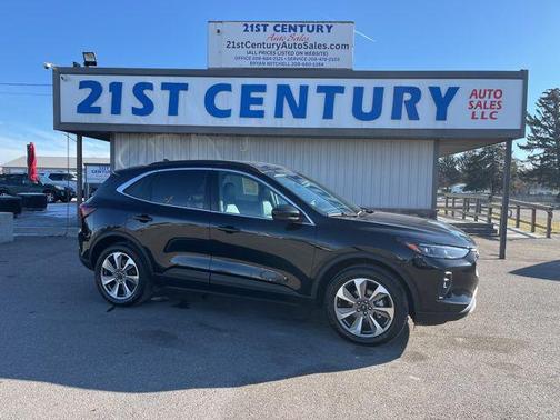 2025 Ford Escape Platinum