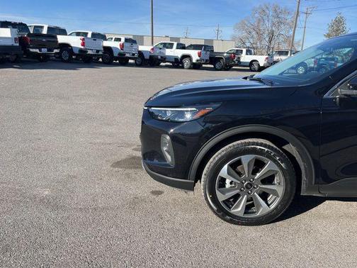 2025 Ford Escape Platinum