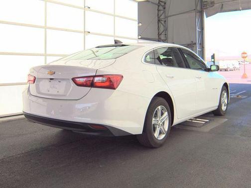 2025 Chevrolet Malibu 1LS