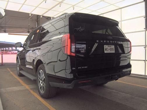 2025 Ford Expedition Max Active 4x4