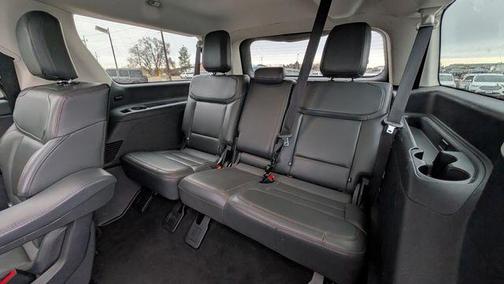 2025 Ford Expedition Max Active 4x4