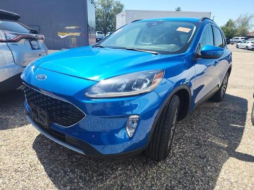 Blue Metallic 2021 Ford Escape SEL