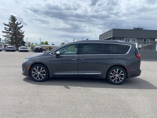 2017 Chrysler Pacifica Limited