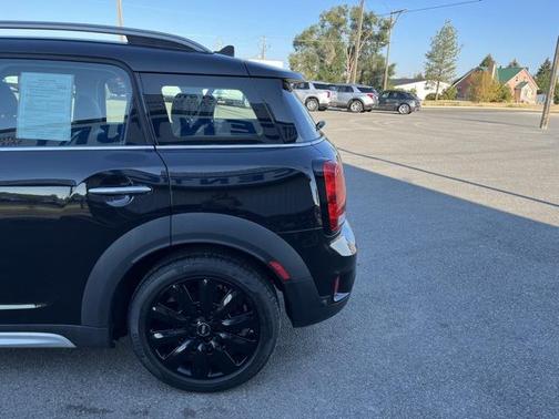 2019 MINI Countryman Cooper