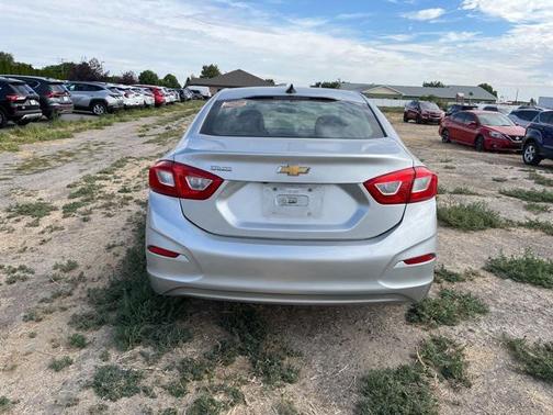 2017 Chevrolet Cruze LS