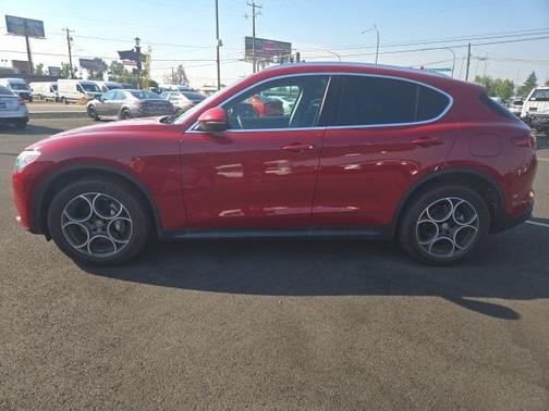 2018 Alfa Romeo Stelvio Ti