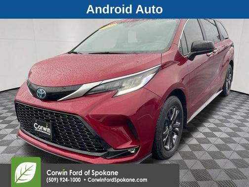 2024 Toyota Sienna XSE 7 Passenger