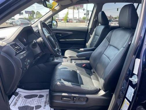 2021 Honda Pilot Black Edition