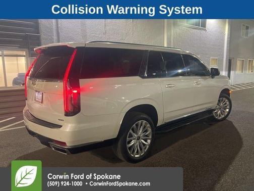 2022 Cadillac Escalade ESV Luxury