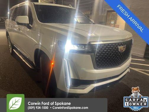 2022 Cadillac Escalade ESV Luxury