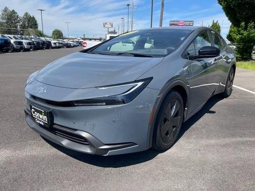 2023 Toyota Prius LE