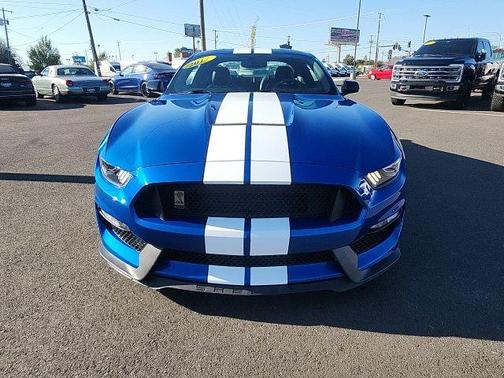 2017 Ford Shelby GT350 Base