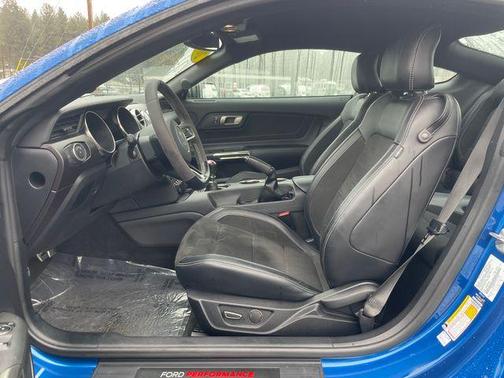 2017 Ford Shelby GT350 Base