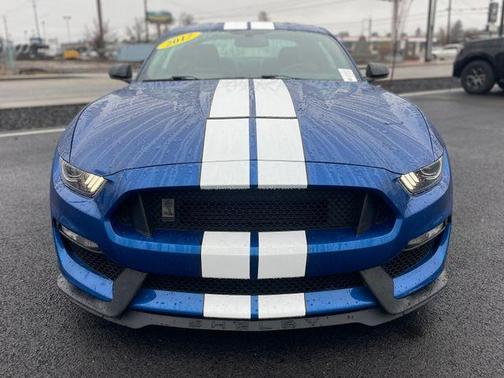 2017 Ford Shelby GT350 Base