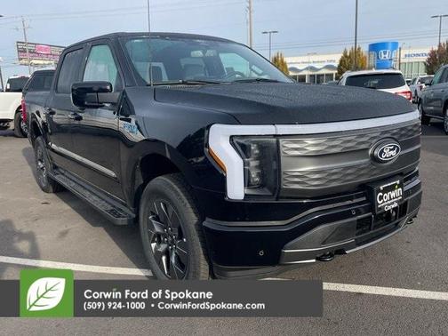 2025 Ford F-150 Lightning LARIAT