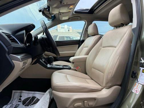 Wilderness Green Metallic 2015 Subaru Outback 2.5i Limited