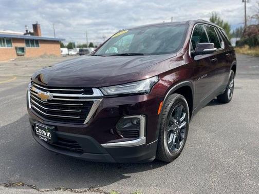2023 Chevrolet Traverse LT Leather