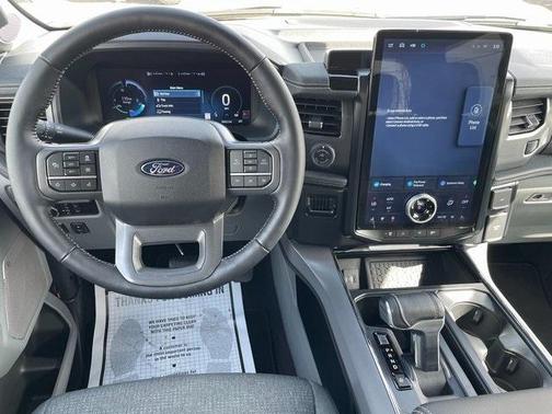 2024 Ford F-150 Lightning Flash