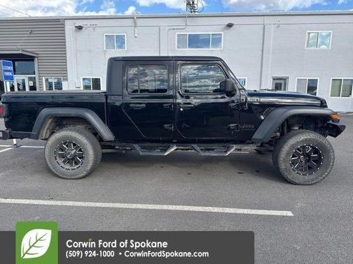 Black Clearcoat 2020 Jeep Gladiator Sport
