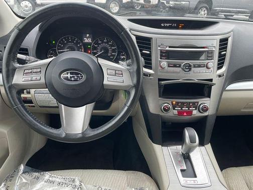 2011 Subaru Outback 2.5i Premium