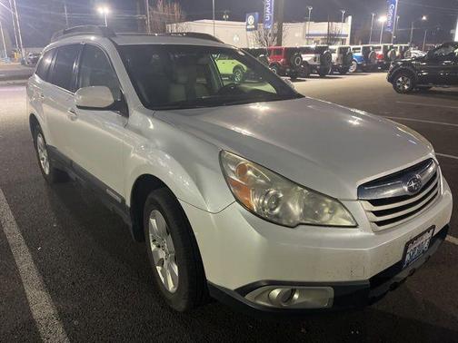 2011 Subaru Outback 2.5i Premium