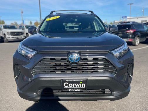 2023 Toyota RAV4 Hybrid XLE