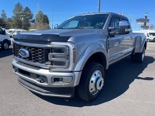 2024 Ford F-450 Platinum