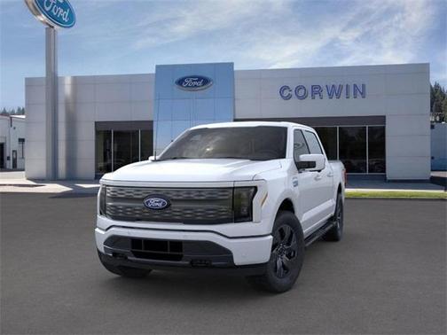2025 Ford F-150 Lightning LARIAT