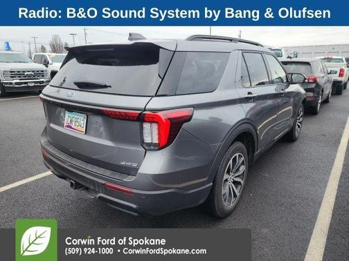 2025 Ford Explorer ST-Line