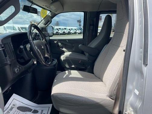 2018 Chevrolet Express 3500 LT