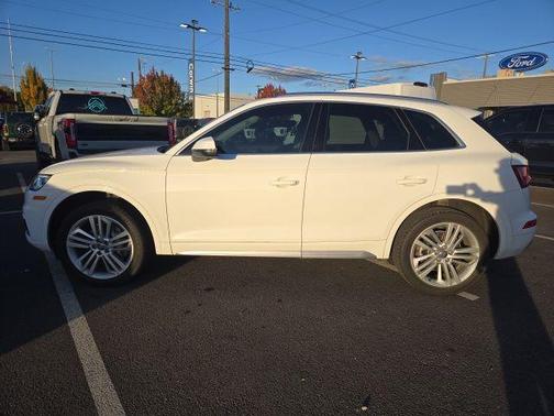 2018 Audi Q5 2.0T Prestige