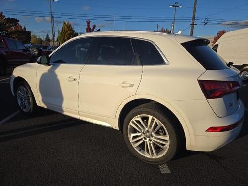 2018 Audi Q5 2.0T Prestige