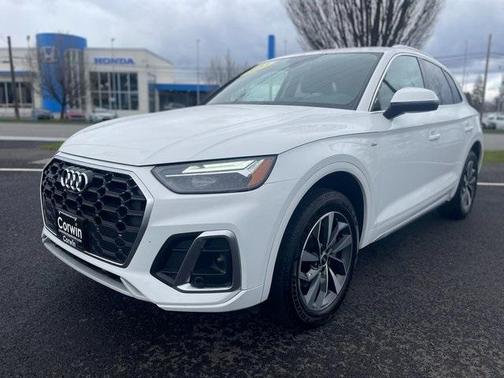 2023 Audi Q5 45 S line quattro Premium
