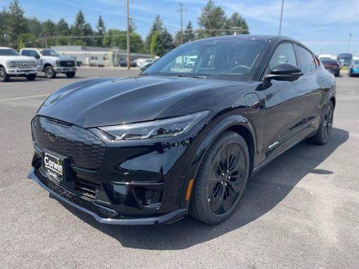 2025 Ford Mustang Mach-E GT