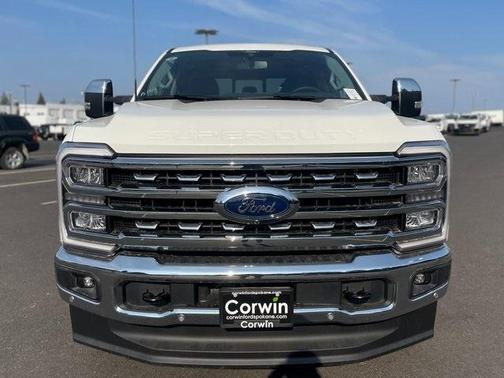 2025 Ford F-350 Lariat Super Duty