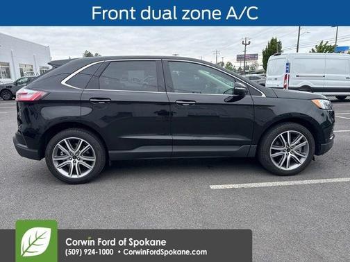 Agate Black Metallic 2024 Ford Edge Titanium