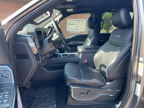 2025 Ford F-350 Platinum