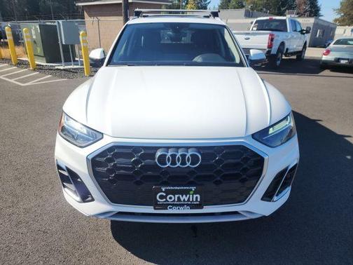 2023 Audi Q5 45 S line quattro Premium