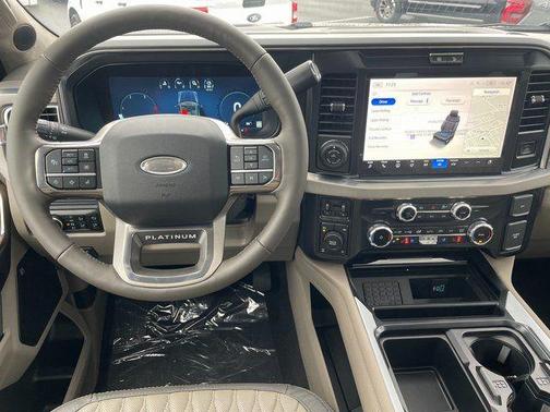 2026 Ford F-250 Platinum